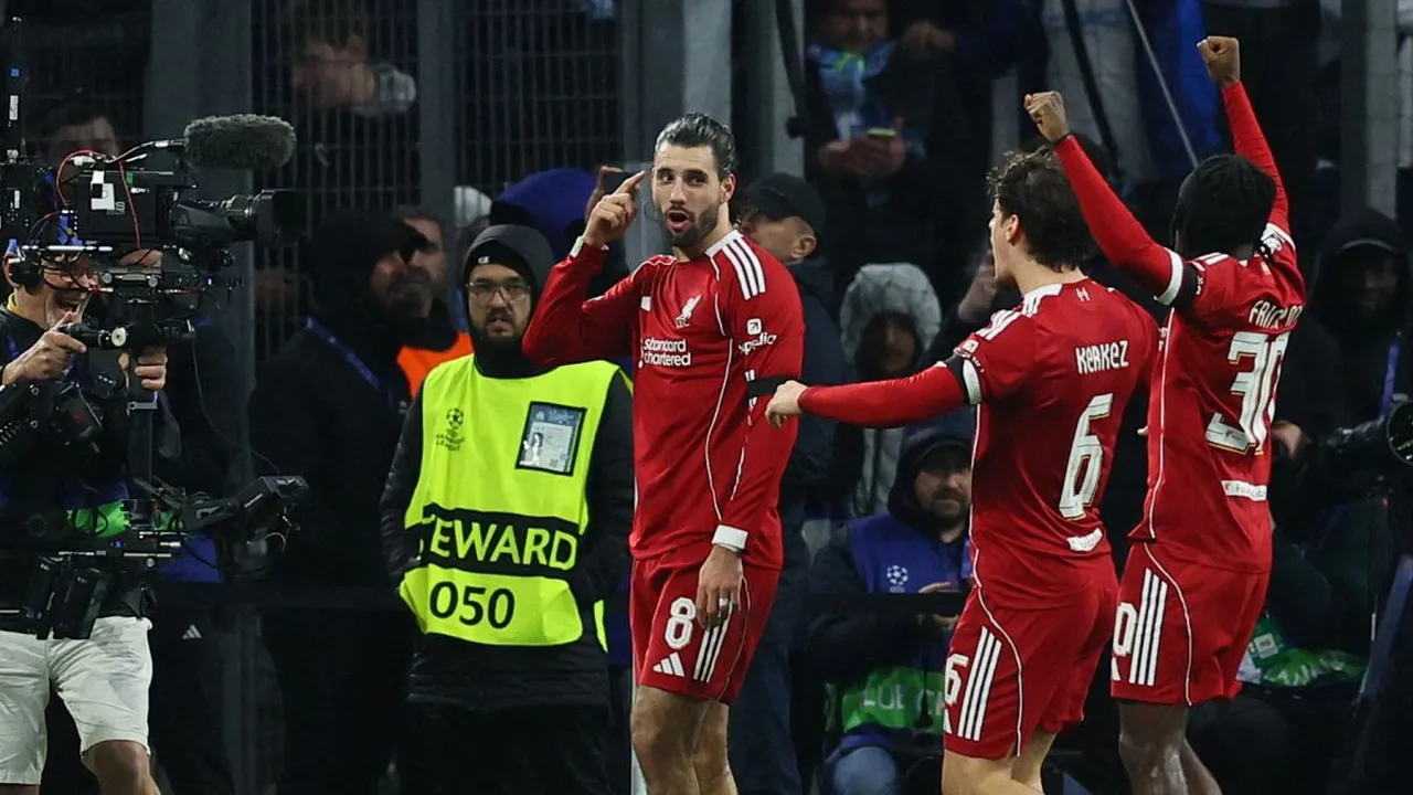 صدام مرتقب.. موعد مباراة ليفربول ووولفرهامبتون في منافسات كأس الاتحاد الإنجليزي
